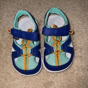 Toddler Columbia Water Sandals 9T new without tags
